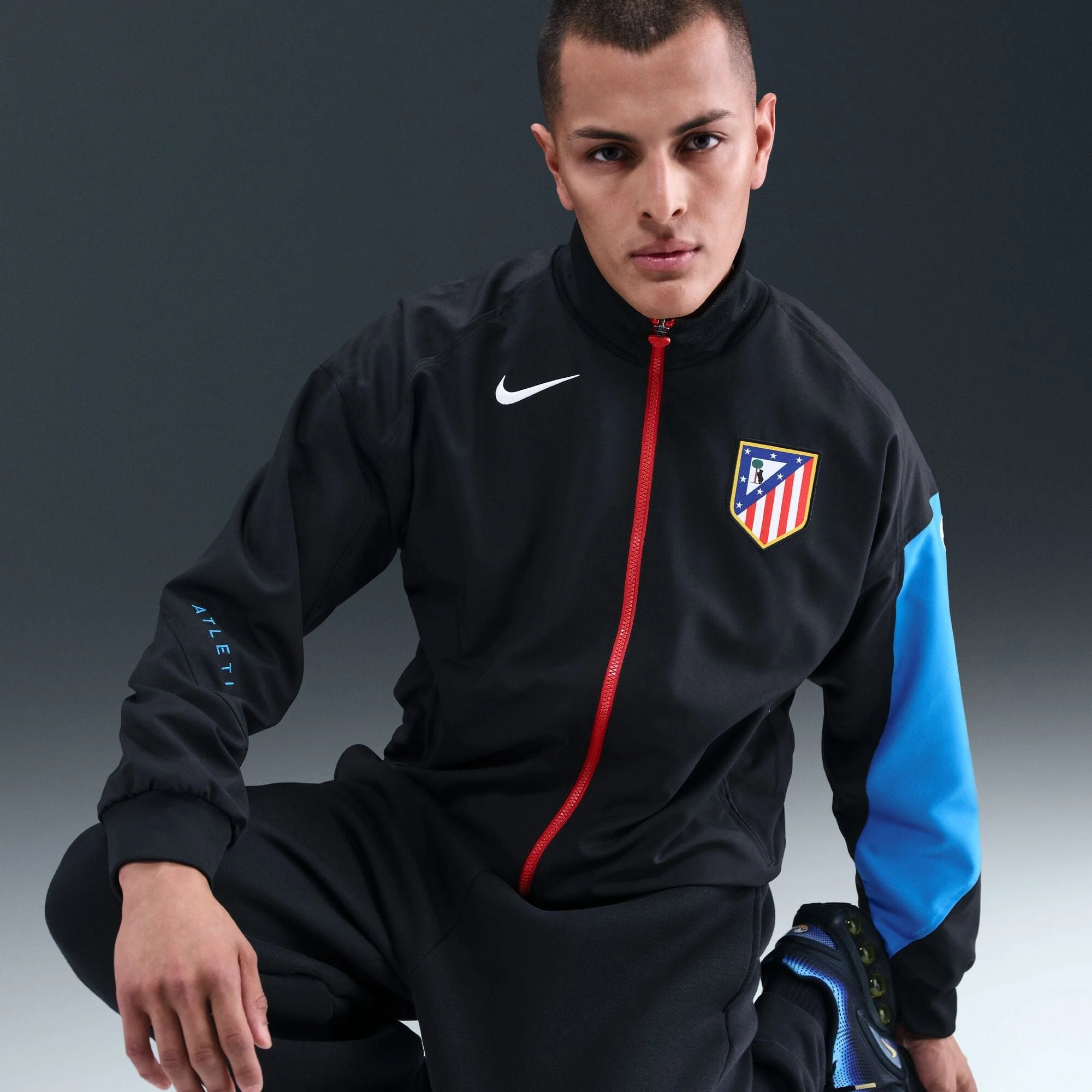 Atletico Madrid Men's Total 90 Anthem Jacket (HM3332-010) - Image 10