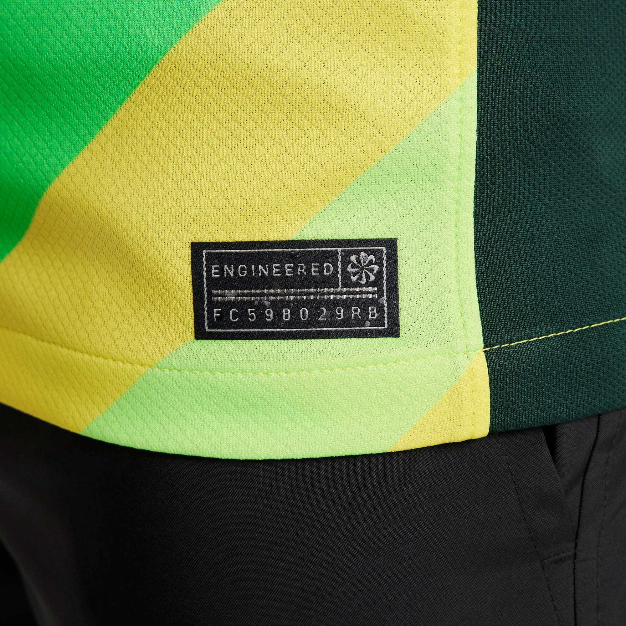 Australia 25/26 Home Youth Jersey (FQ8841-710) - Image 7