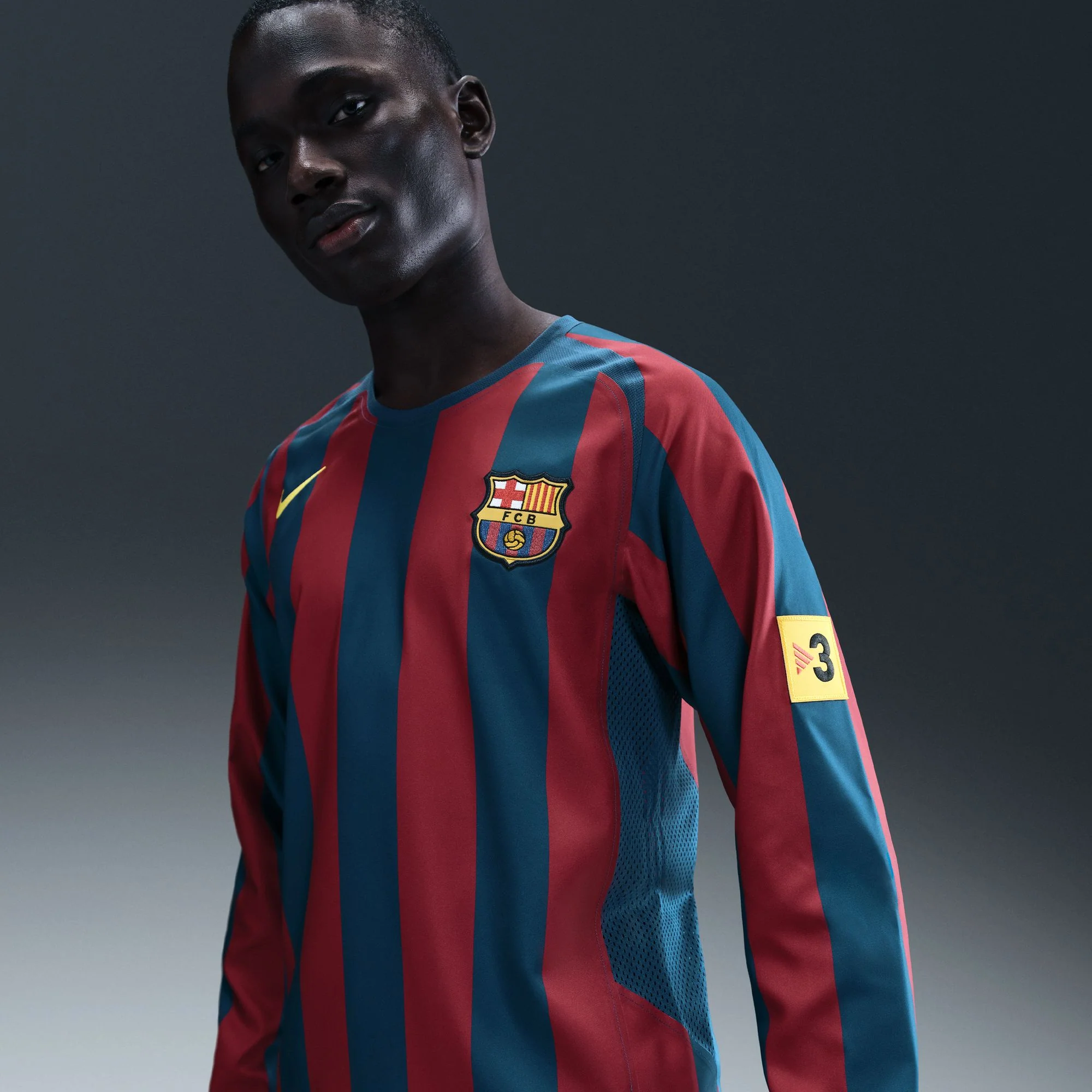 Barcelona 2005/2006 Home Long Sleeve Jersey - Special Edition (HQ1461-471) - Image 5
