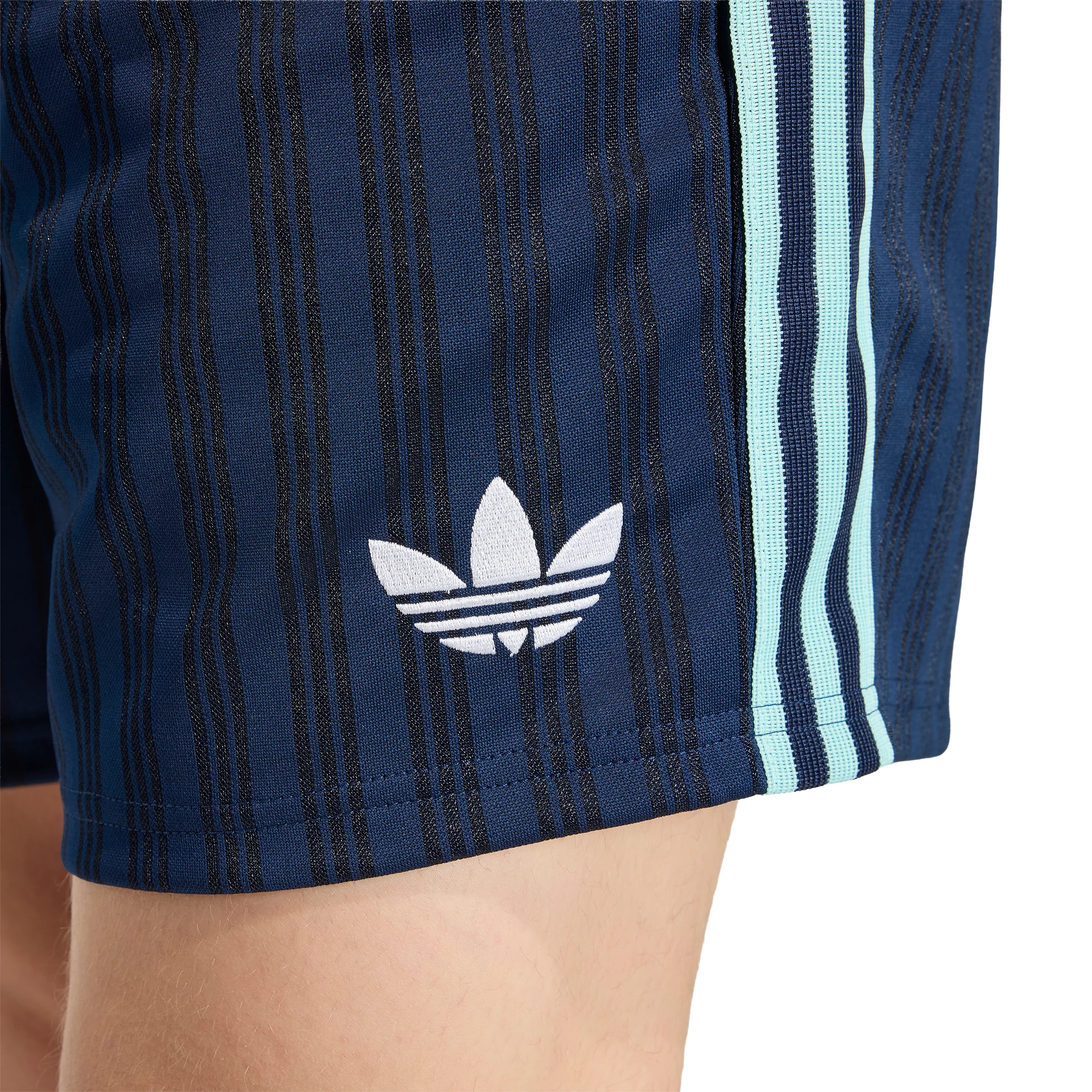Germany Originals Shorts (JZ9343) - Image 5