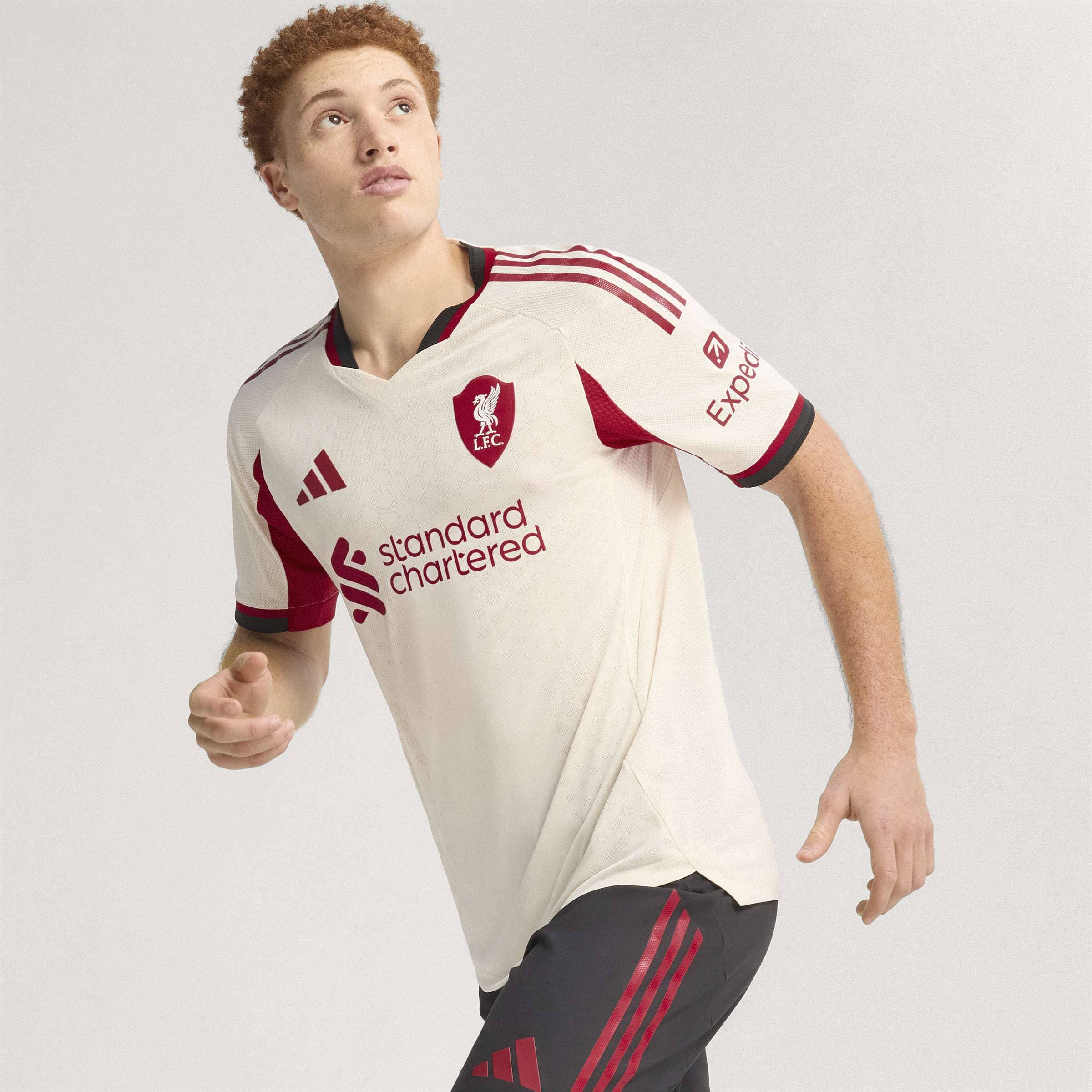 Liverpool FC 25/26 Away Authentic Jersey (JV6488) - Image 4