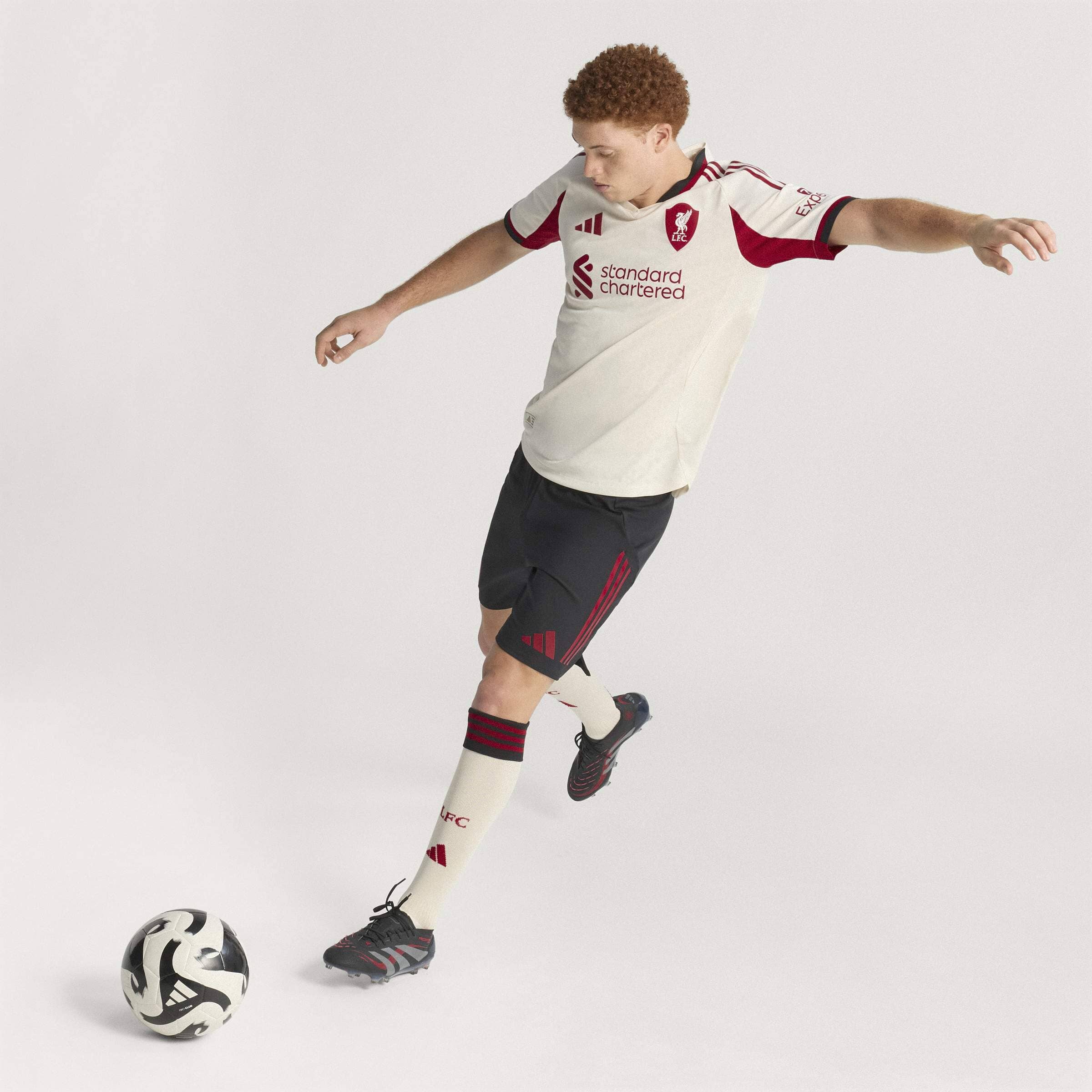 Liverpool FC 25/26 Away Authentic Jersey (JV6488) - Image 8