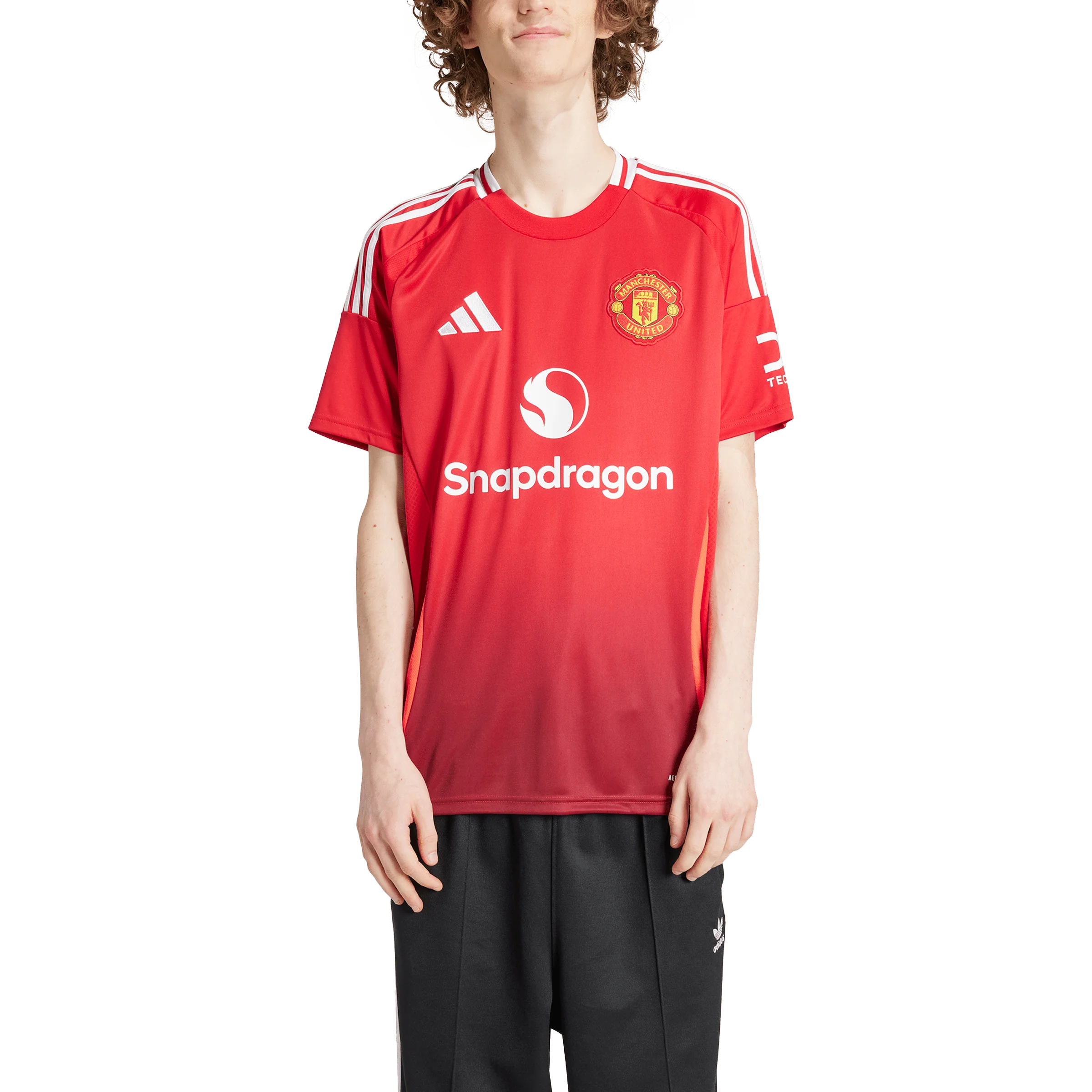 Manchester United 24/25 Home Jersey (IU1397) - Image 9