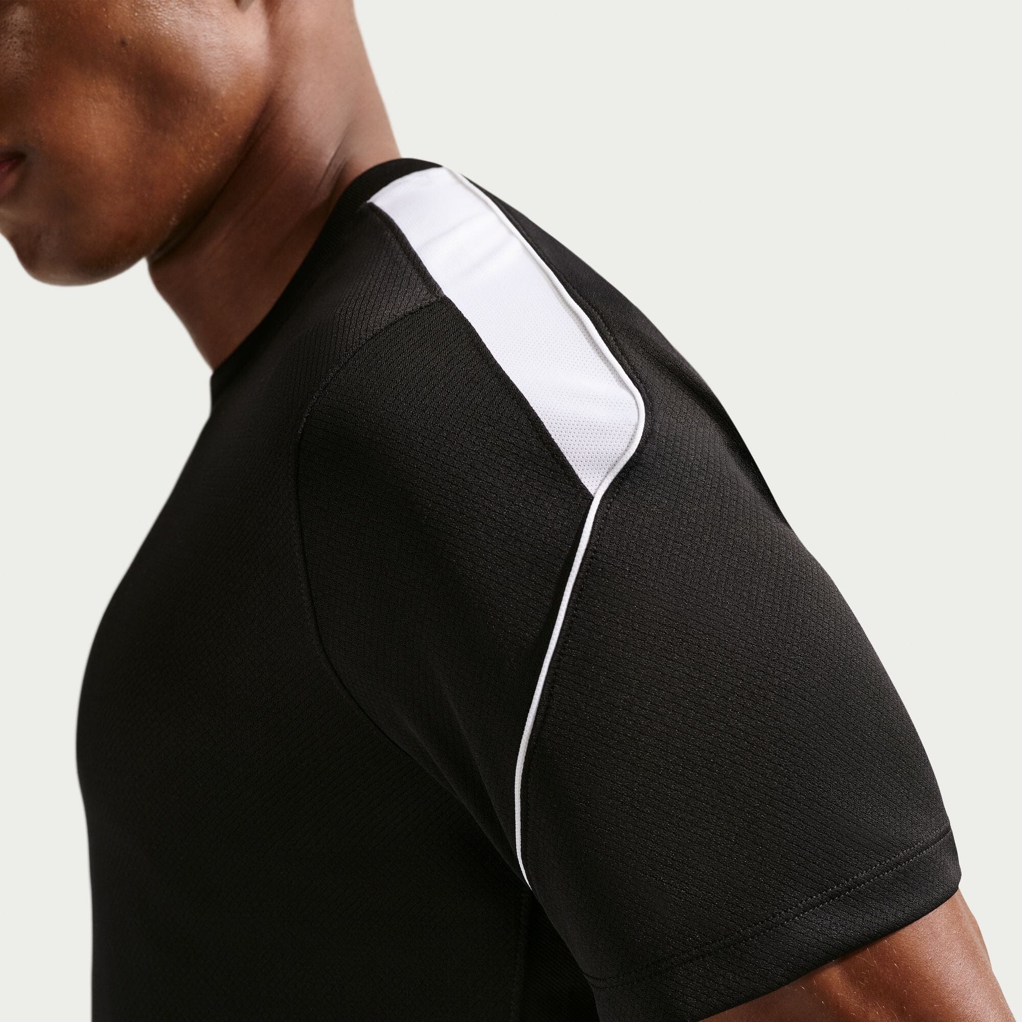 Men's Dri-FIT Strike Top (IF1461-010) - Image 3