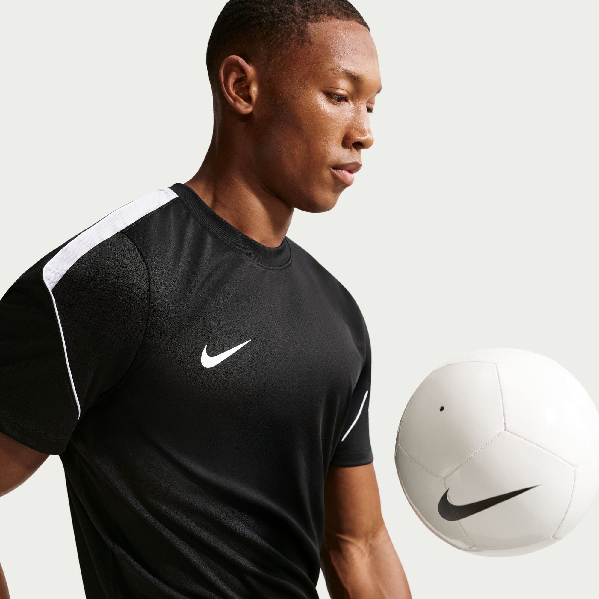 Men's Dri-FIT Strike Top (IF1461-010) - Image 5