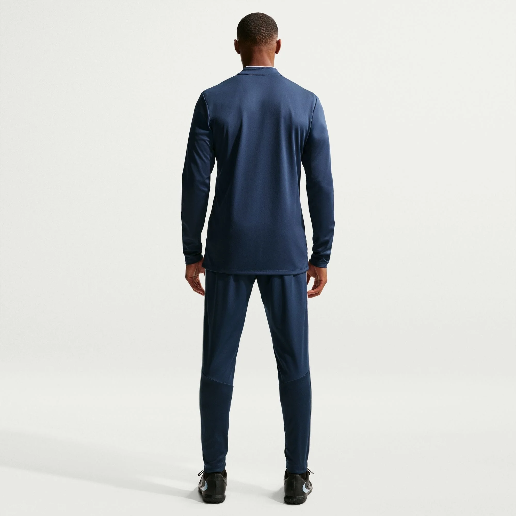 Men's Park 26 Pants (HM7171-410) - Image 7