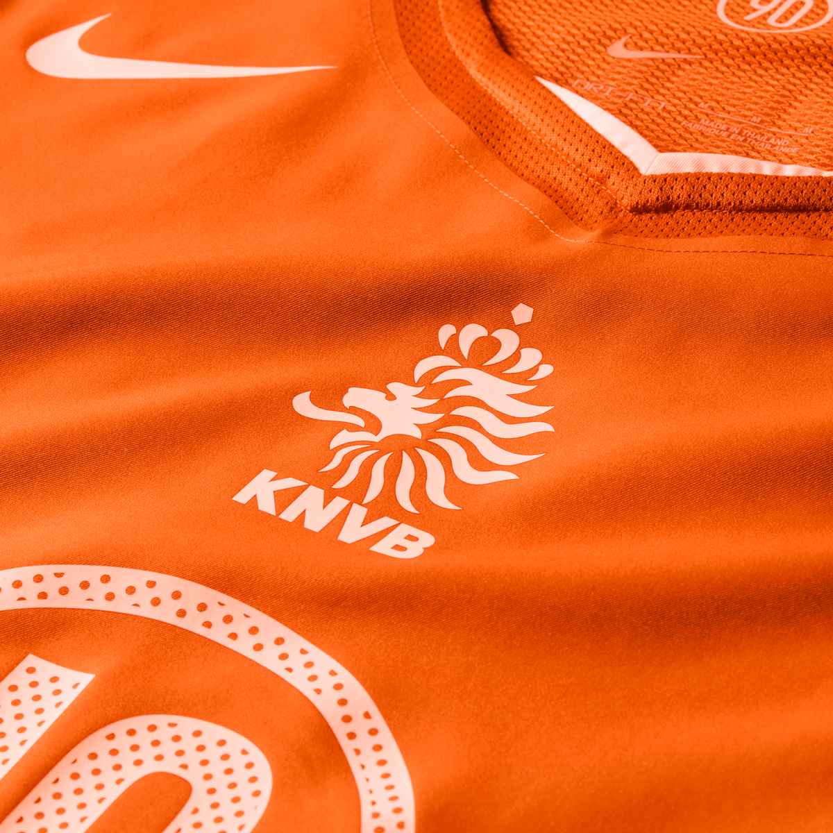 Netherlands 2004 Total 90 Reissue Jersey #Ruud van Nistelrooy (IF2942-819) - Image 8
