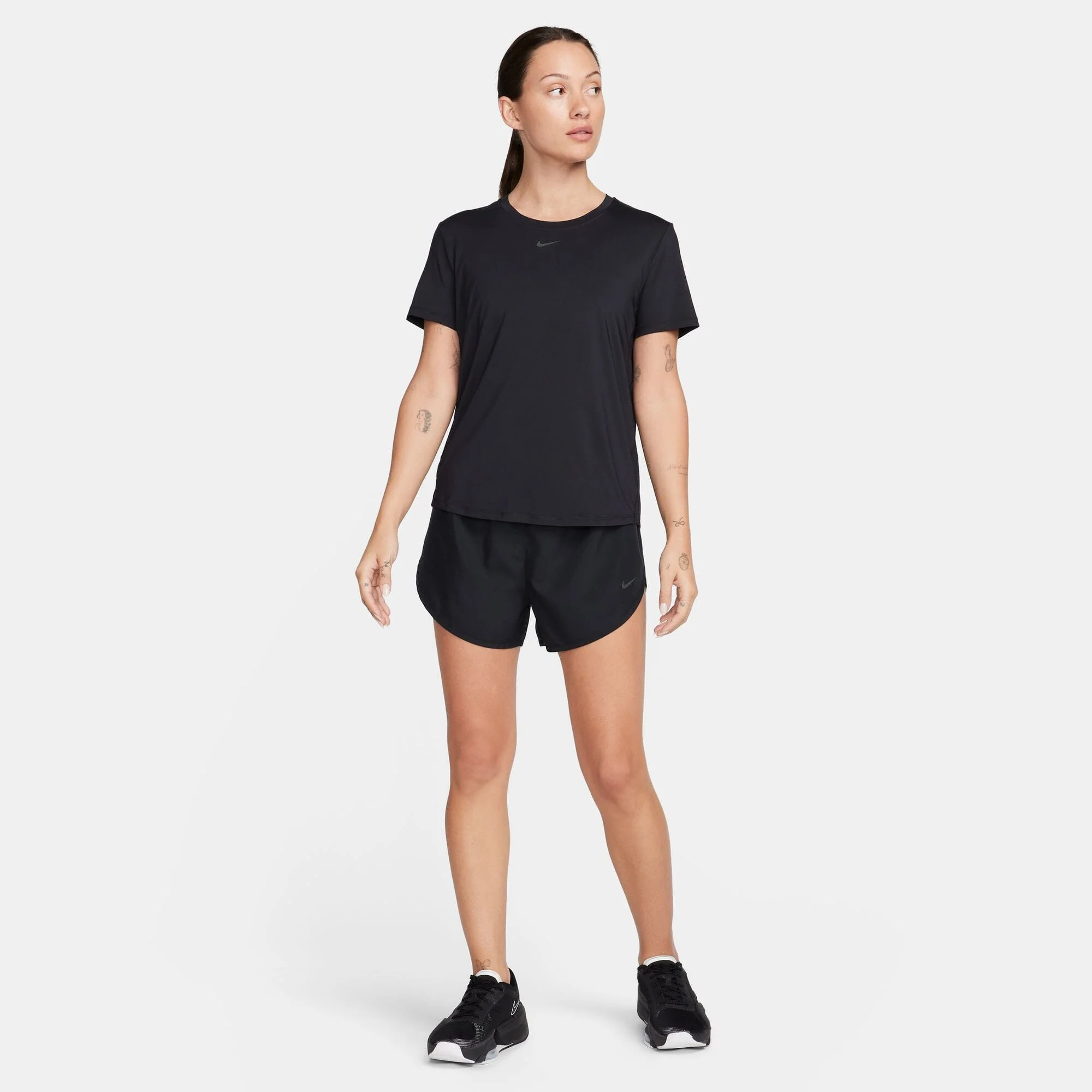 One Classic Women's Dri-FIT Top (FN2798-010) - Image 4