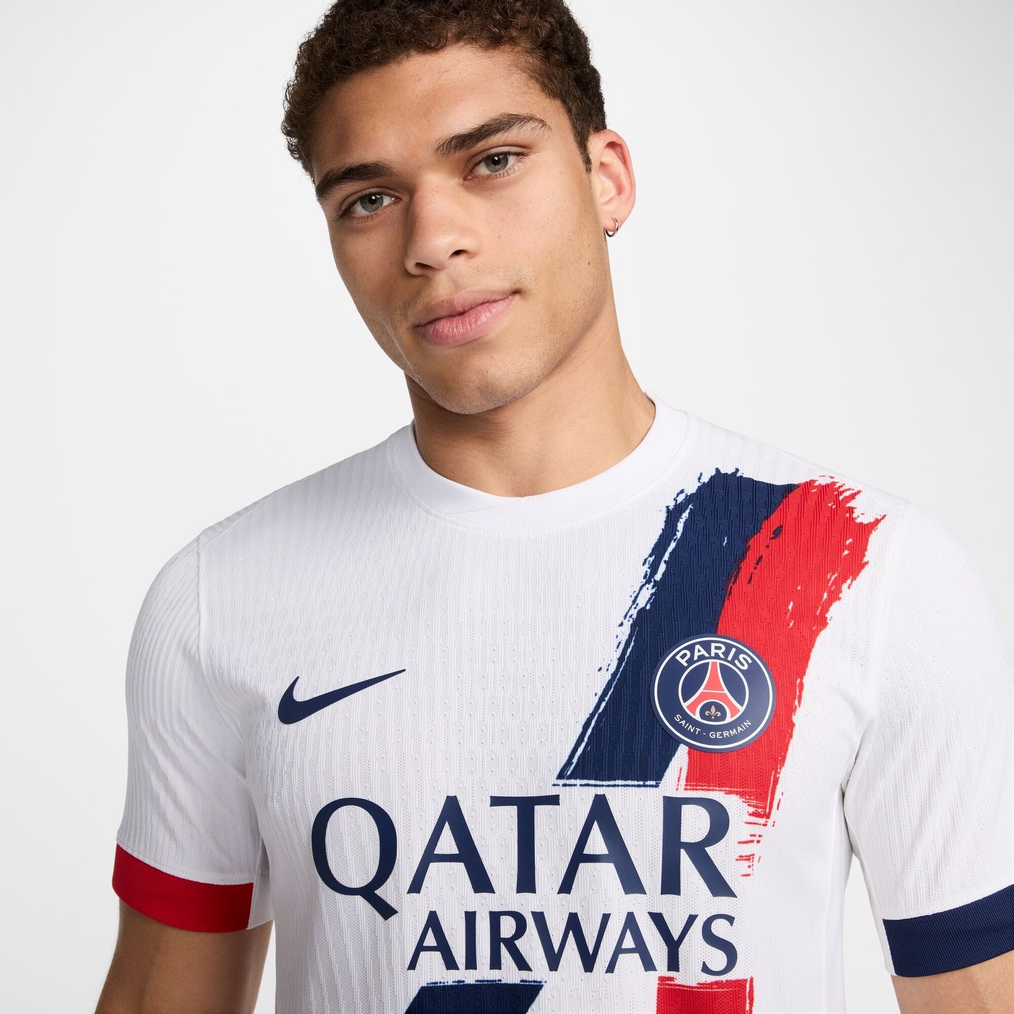 Paris Saint-Germain 25/26 Match Away Jersey (FN8762-101) - Image 6