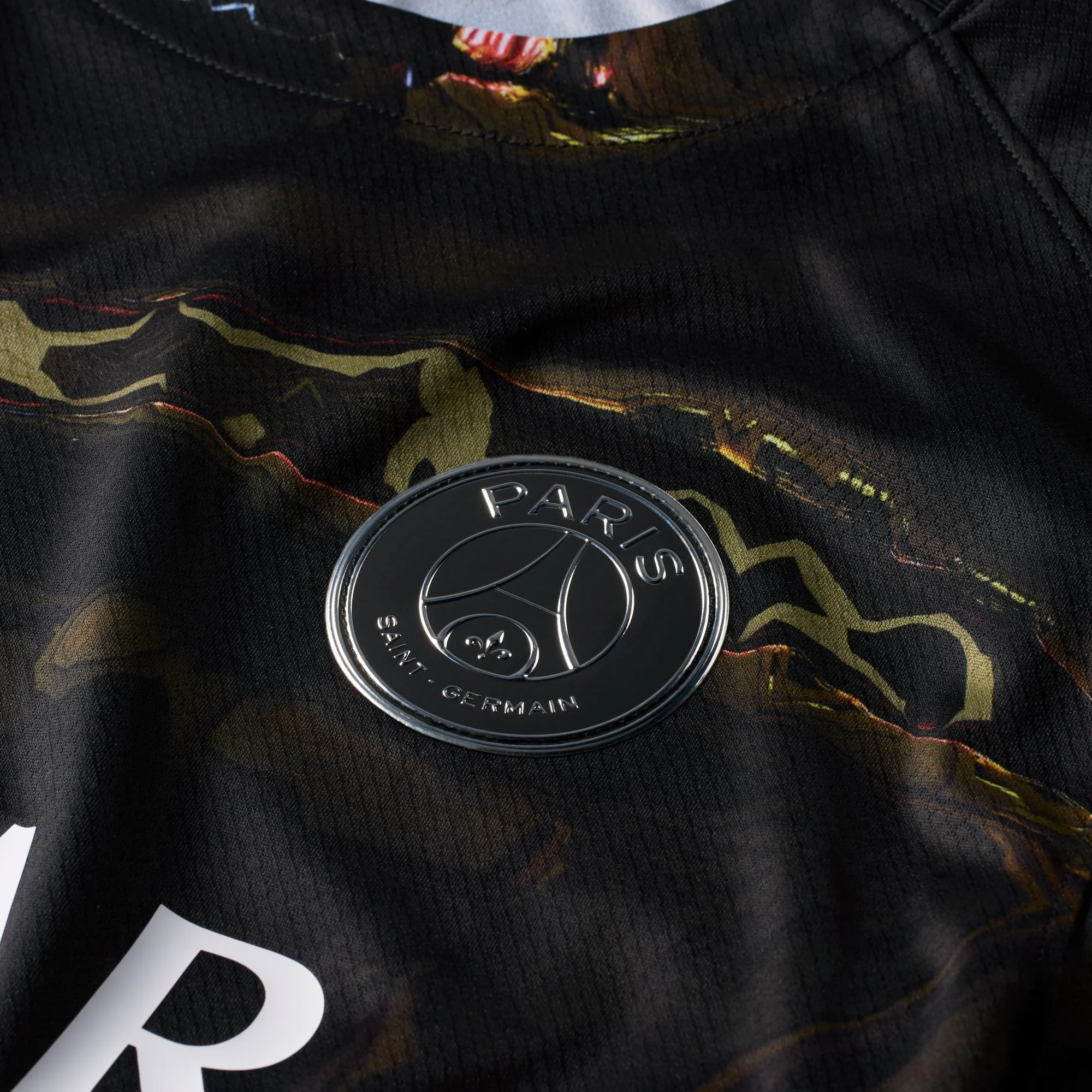 Paris Saint-Germain 25/26 Longsleeve Fifth Jersey (IB3146-011) - Image 9