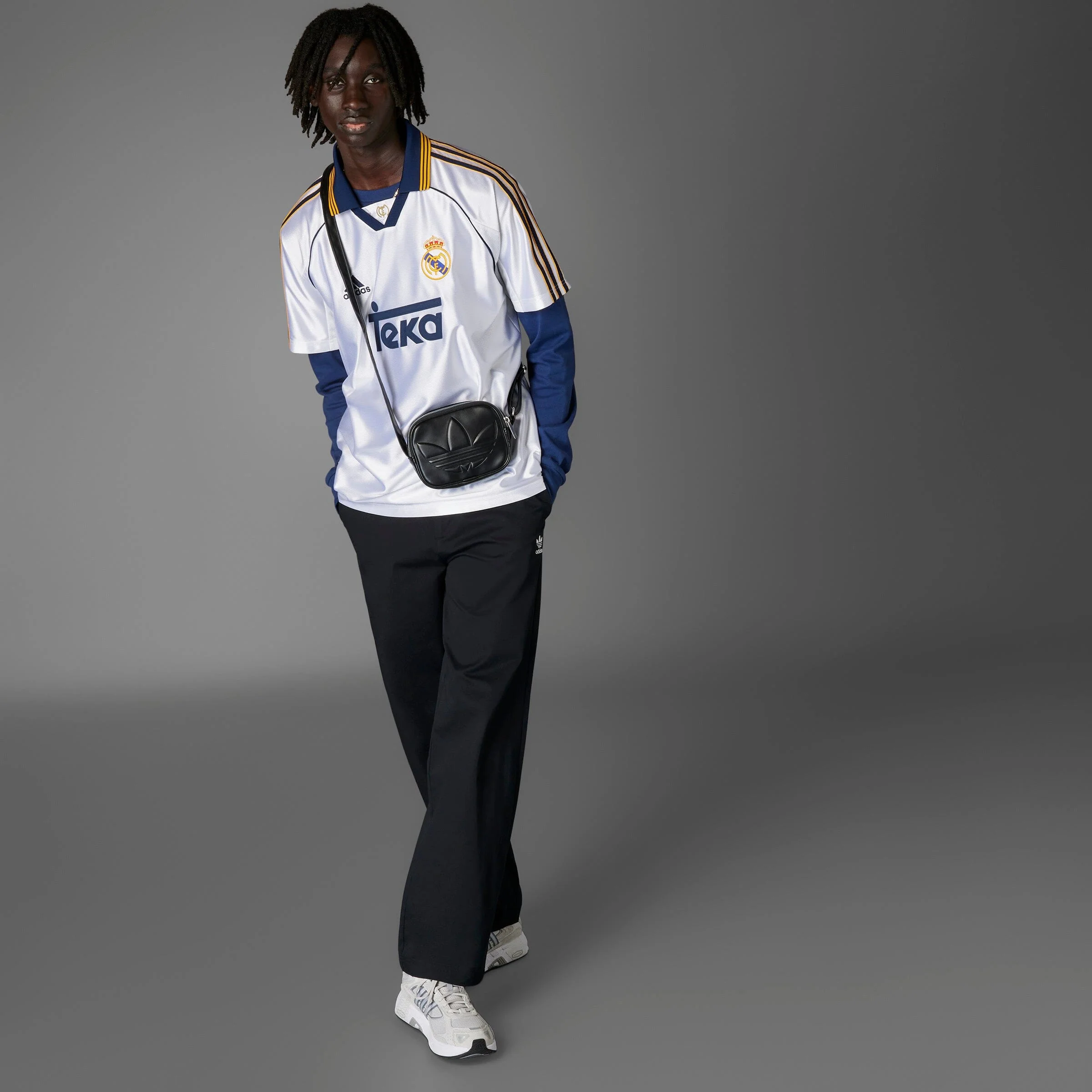 Real Madrid 1999/2000 Home Jersey - Special Edition (JJ3801) - Image 10