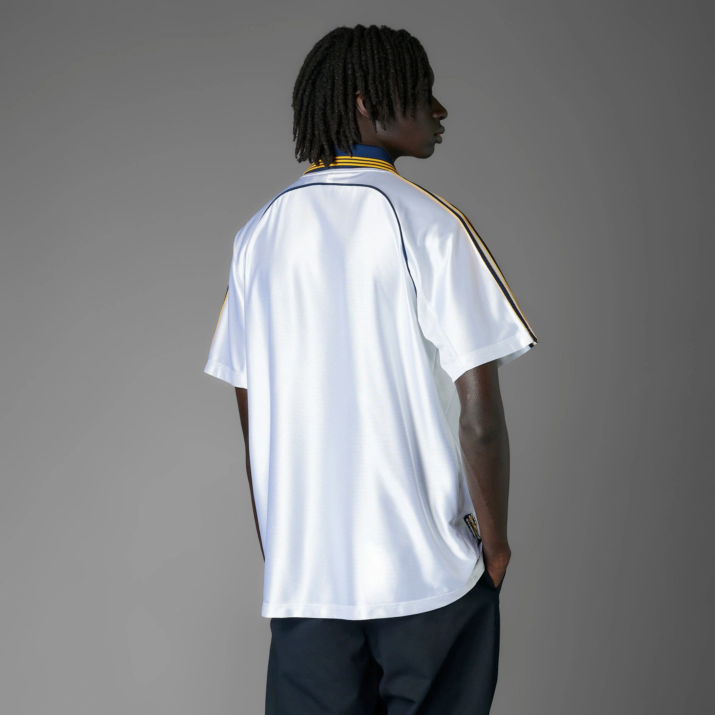 Real Madrid 1999/2000 Home Jersey - Special Edition (JJ3801) - Image 9