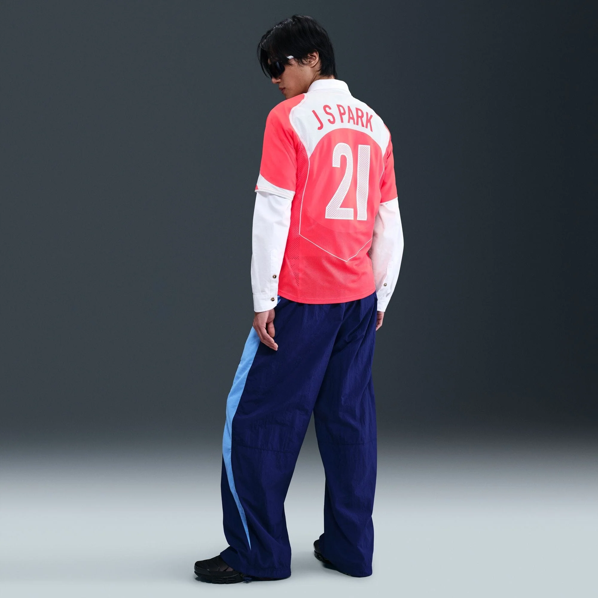 South Korea 2004 Total 90 Reissue Jersey #ParkJiSung21 (IF2943-679) - Image 3