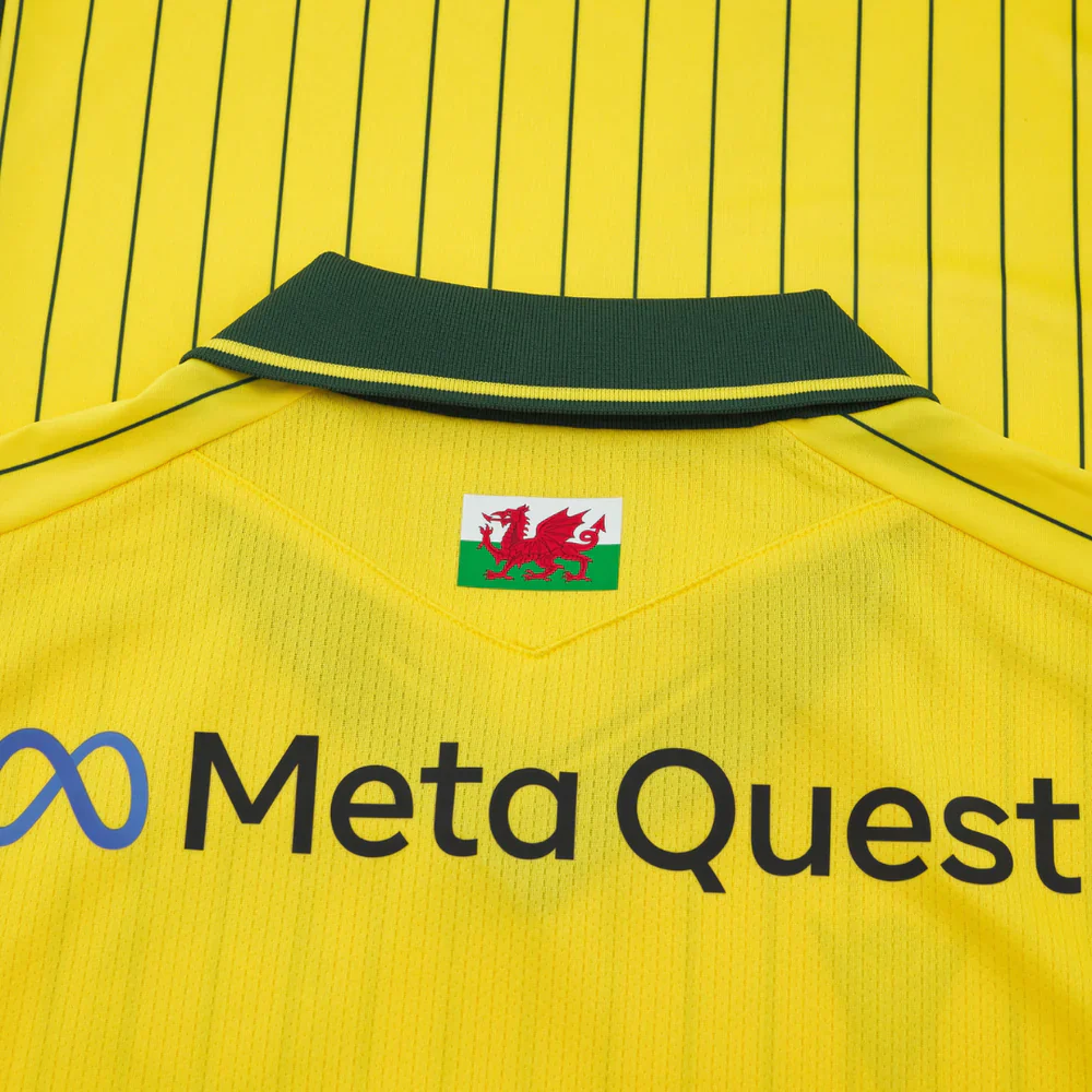 Wrexham AFC 25/26 Away Long Sleeve Jersey (700128200001) - Image 5